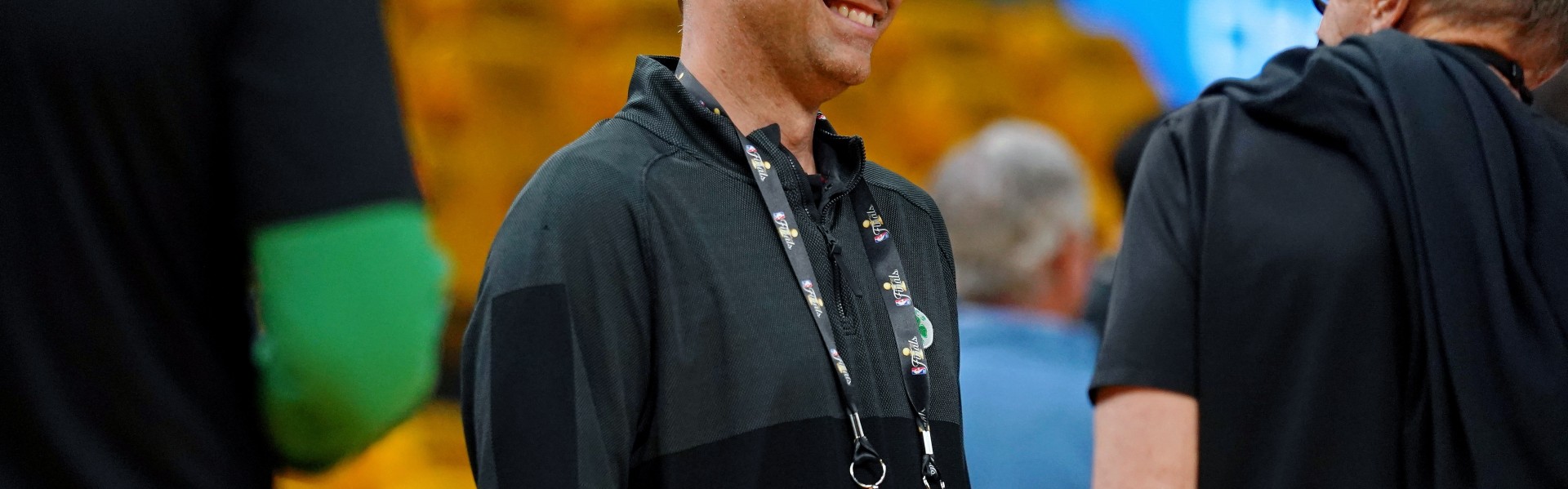 神了~凯尔特人休赛期至今通过多笔交易减免了3.2亿美元的奢侈税