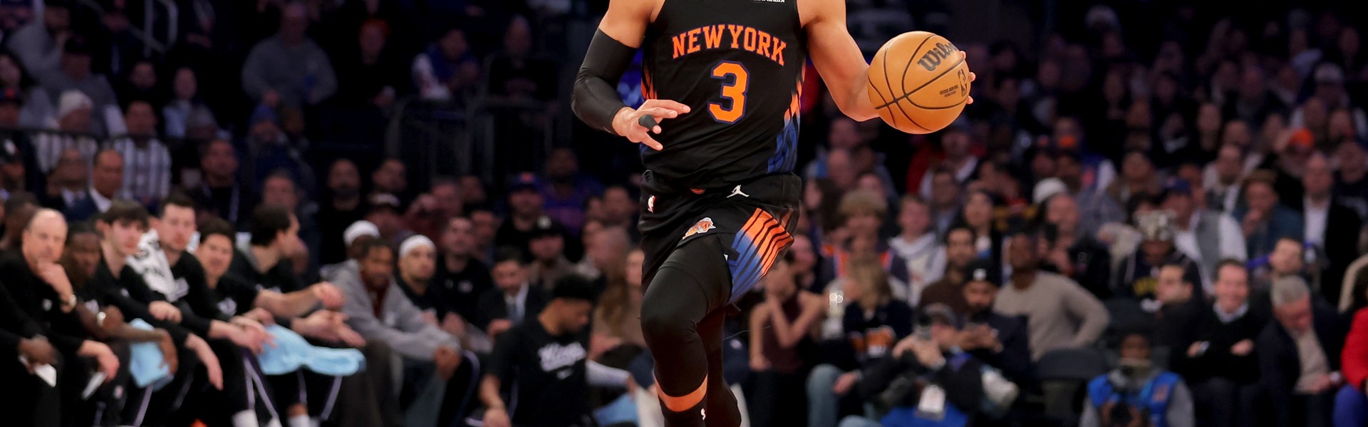 哈特：文班天赋高 我们也有很多防守好的球员 防守是我们立身之本