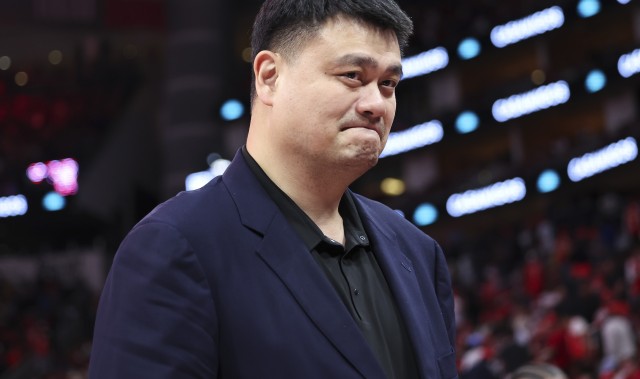 姚明：经历过数月的痛苦时刻&amp;谁都不愿相信 那段时间思维完全变形