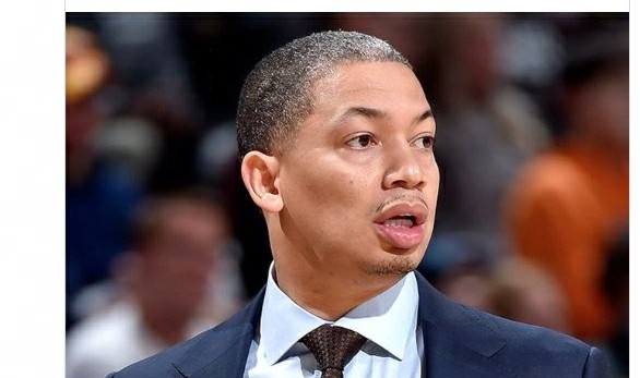 开云电子-泰伦卢兑现承诺，快船35胜17负提前达标|达拉斯独行侠队|洛杉矶快船队|体育赛事讨论|泰伦-卢|nba_新浪体育_新浪新闻